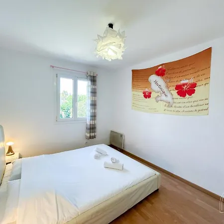 Maison 3 Avec Piscine A 滨海萨纳里