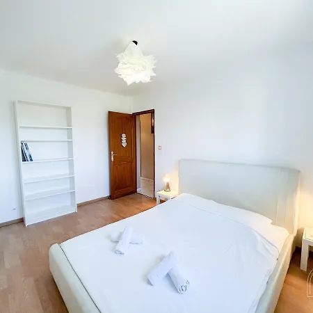 度假居 Maison 3 Avec Piscine A *