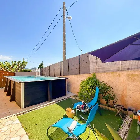 Maison 3 Avec Piscine à Casa vacanze *