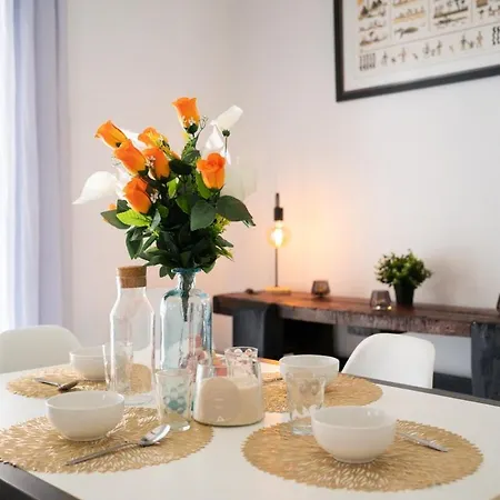 Hébergement de vacances Maison 3 Avec Piscine à *